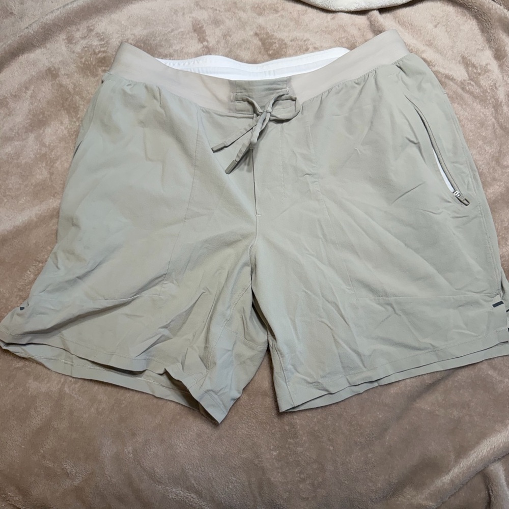 Men’s lululemon Shorts